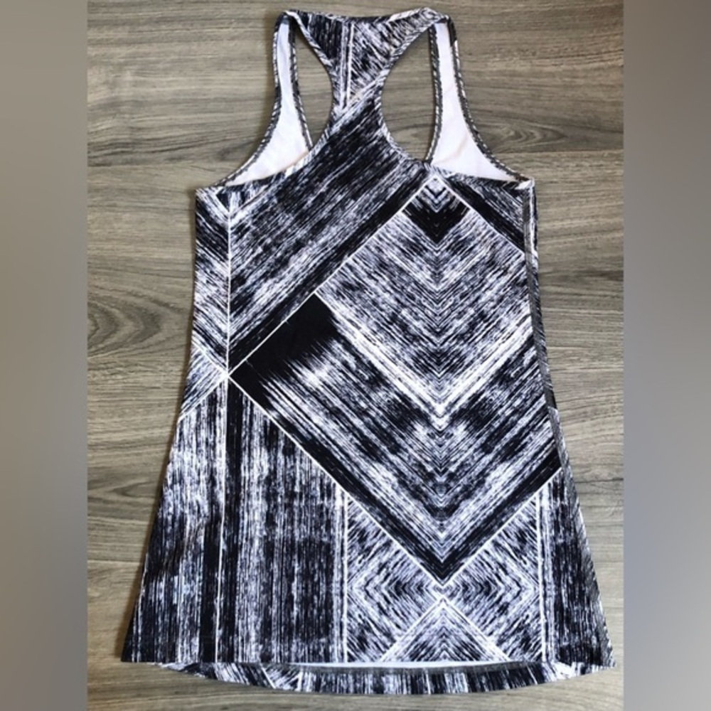Lululemon Cool Racerback Black Prism Print